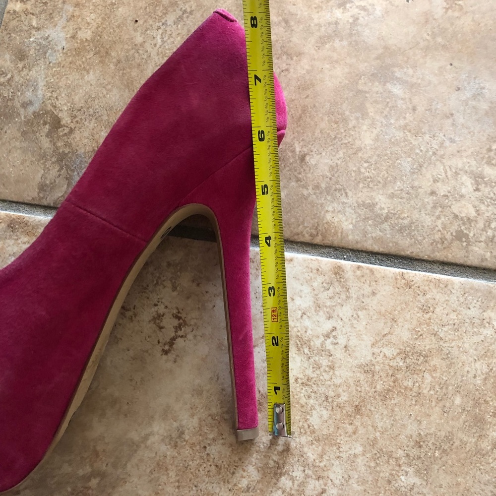 Steve Madden Fuchsia Pink Patent & Suede Platform Pumps - Picture 4 of 4